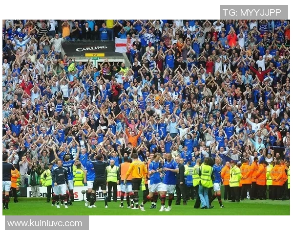 南美解放者杯皇家马德里港客场取胜